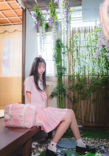999朵玫瑰欧美_高清无删减在线观看