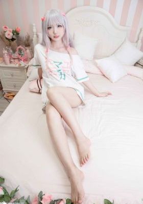 欧美真丝长裙半袖_迅雷手机免费观看