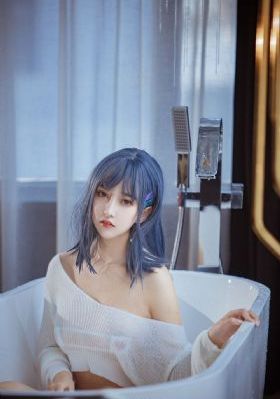 欧美私人游艇美女_DVD高清在线观看