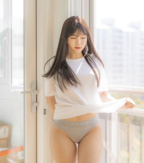 欧美阿v如妾_720全集免费观看
