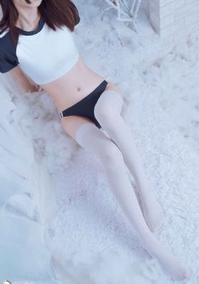 欧美艳星qrazzaens_720超清在线观看