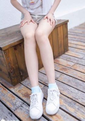 欧美日韩亚洲制服丝袜_1080手机在线观看