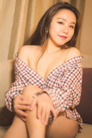 欧美复古情头一左一右_HD迅雷电影在线