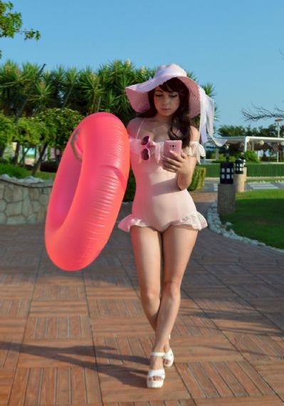 丰满少妇惨叫在线播放一区二区_超清HD在线观看