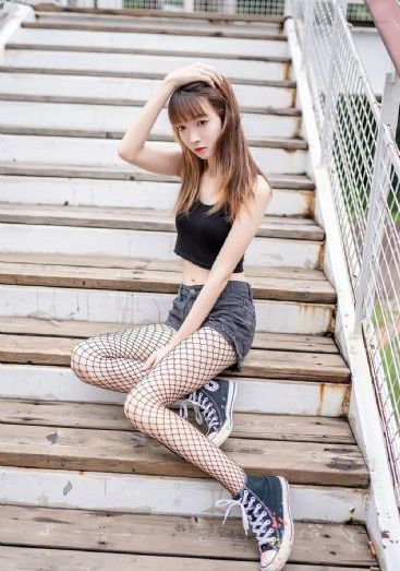 欧美一级毛片免费黑寡妇_超清免费观看视频