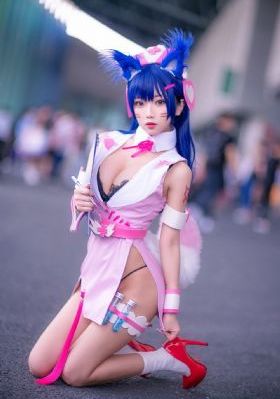 欧美老妇bbxxwbbxx_高清电影完整版